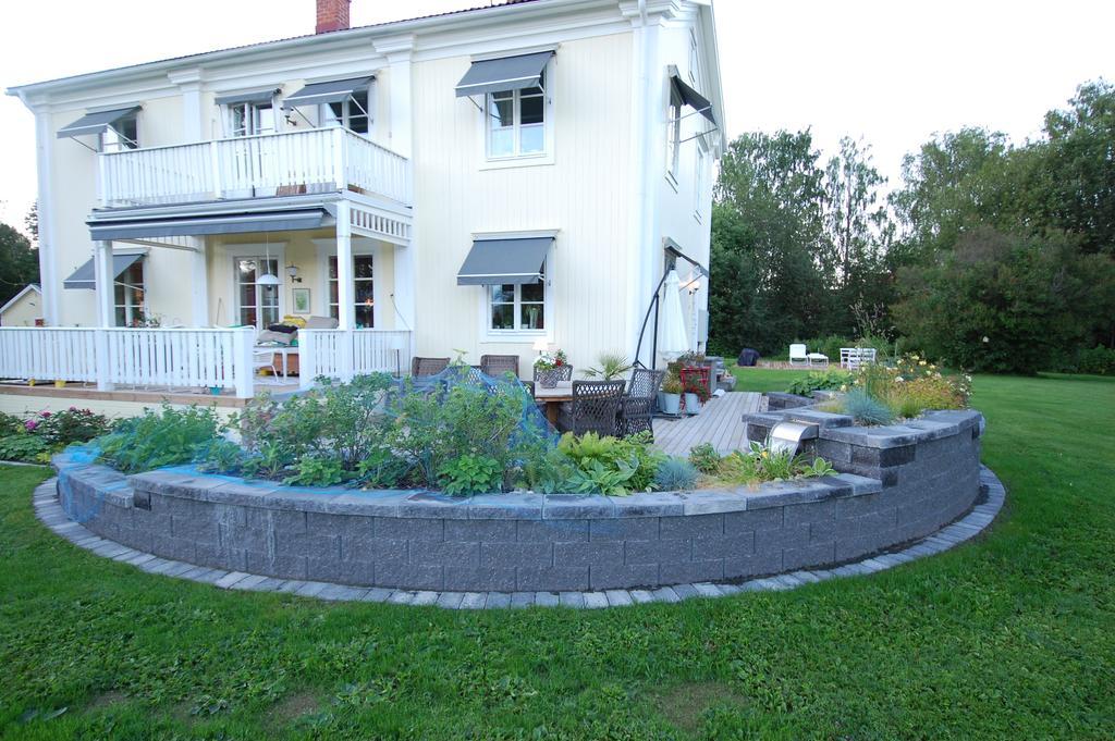 Brunnsgarden Bed & Breakfast Skellefteå Exterior foto